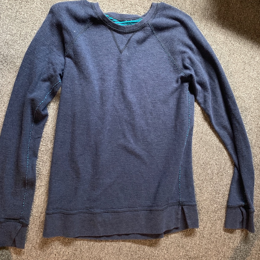 Lululemon reversible crewneck